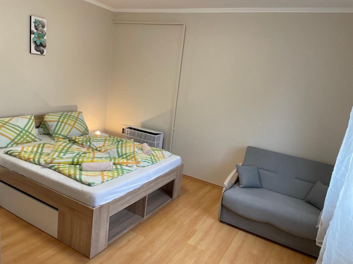 Pingvin Cukraszda Apartman Felso Szint Balatonmáriafürdő المظهر الخارجي الصورة